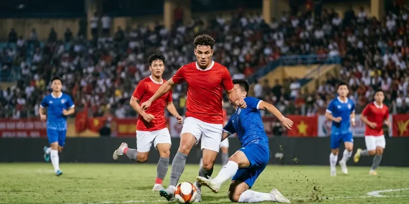 Tài năng trẻ Johan Manzambi giữ vai trò then chốt ở tuyển Thụy Sĩ